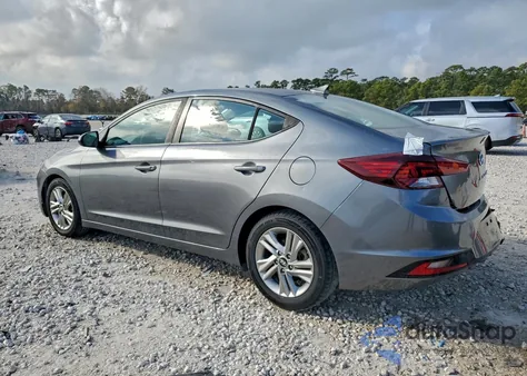 2019 Hyundai Elantra Sel z USA, uszkodzony, nr VIN 5NPD84LF7KH398881